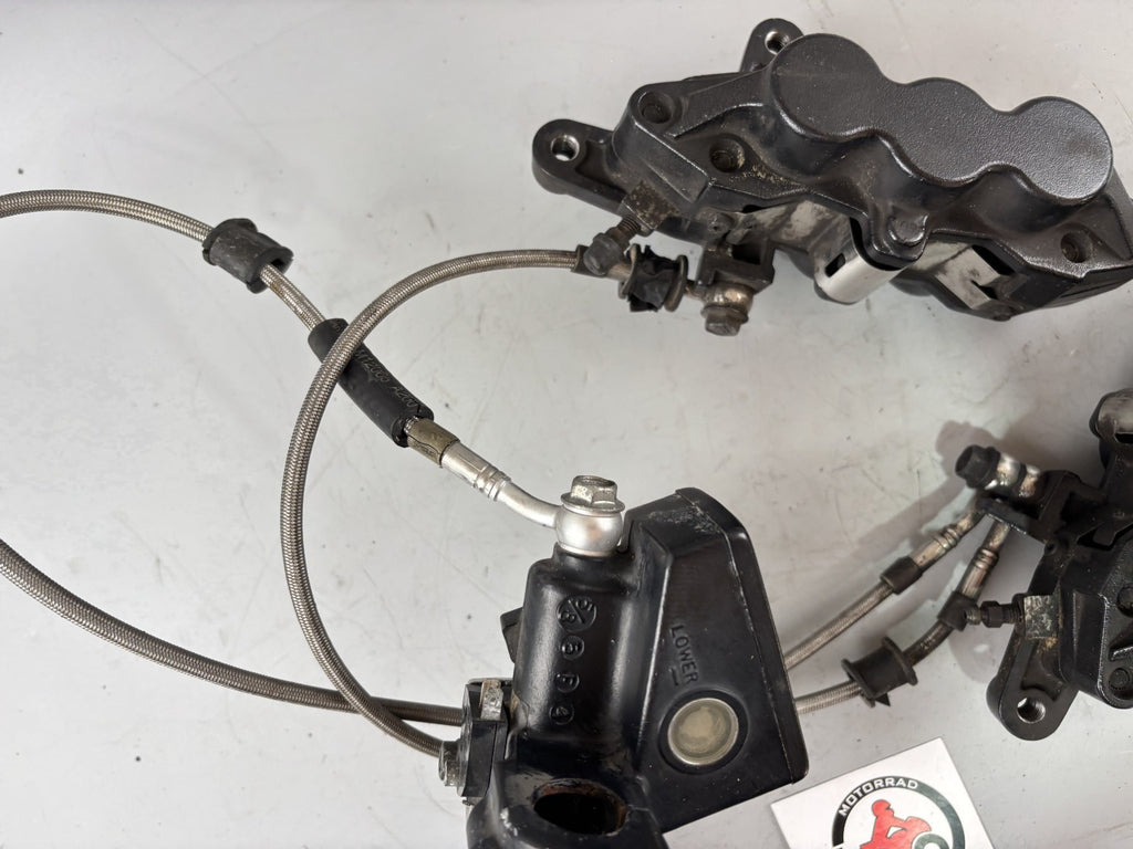 Suzuki GSX-R 1100 W GU75C Bremsanlage Bremse Brake Sattel Pumpe hinten back