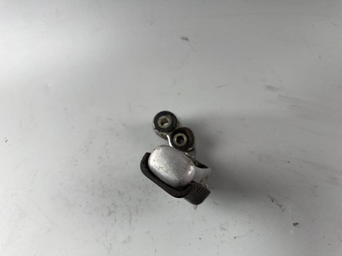 Yamaha XV1100 Virago 3LP Fußraste Halterung Foot Step Hangers rechts right