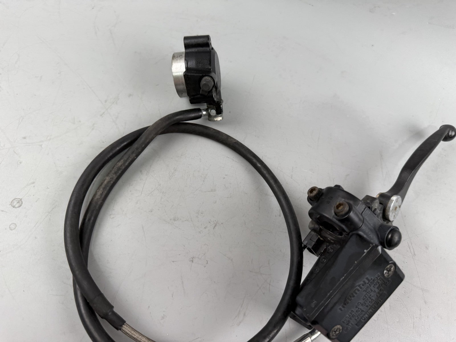 Triumph Daytona 1200 T300D Kupplungsarmatur Pumpe Geber Nehmer Clutch Leitung