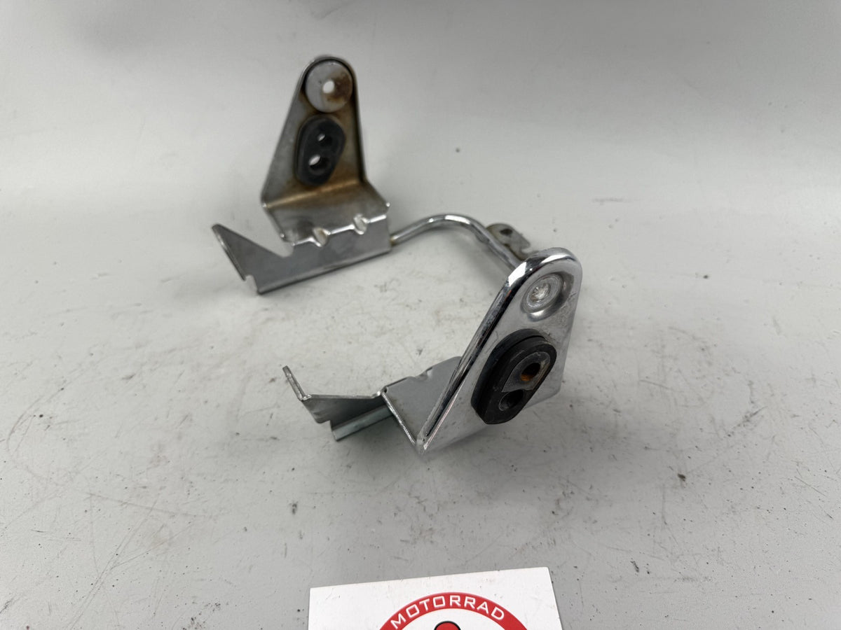 Kawasaki ZR 7 ZR750F Scheinwerferhalter Holder Halterung Blinkerhalter Geweih