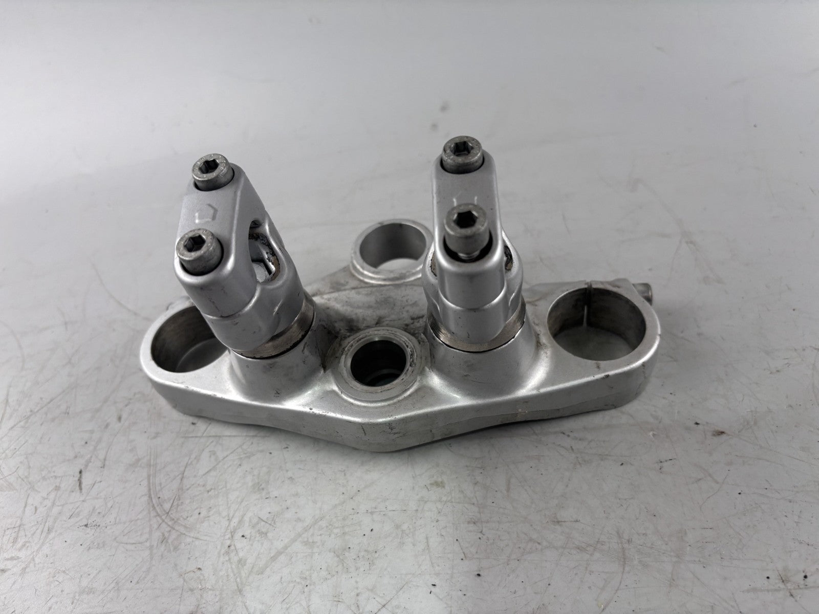 BMW F650 169 Gabelbrücke Bridge Verbindung Holder Riser Lenker oben