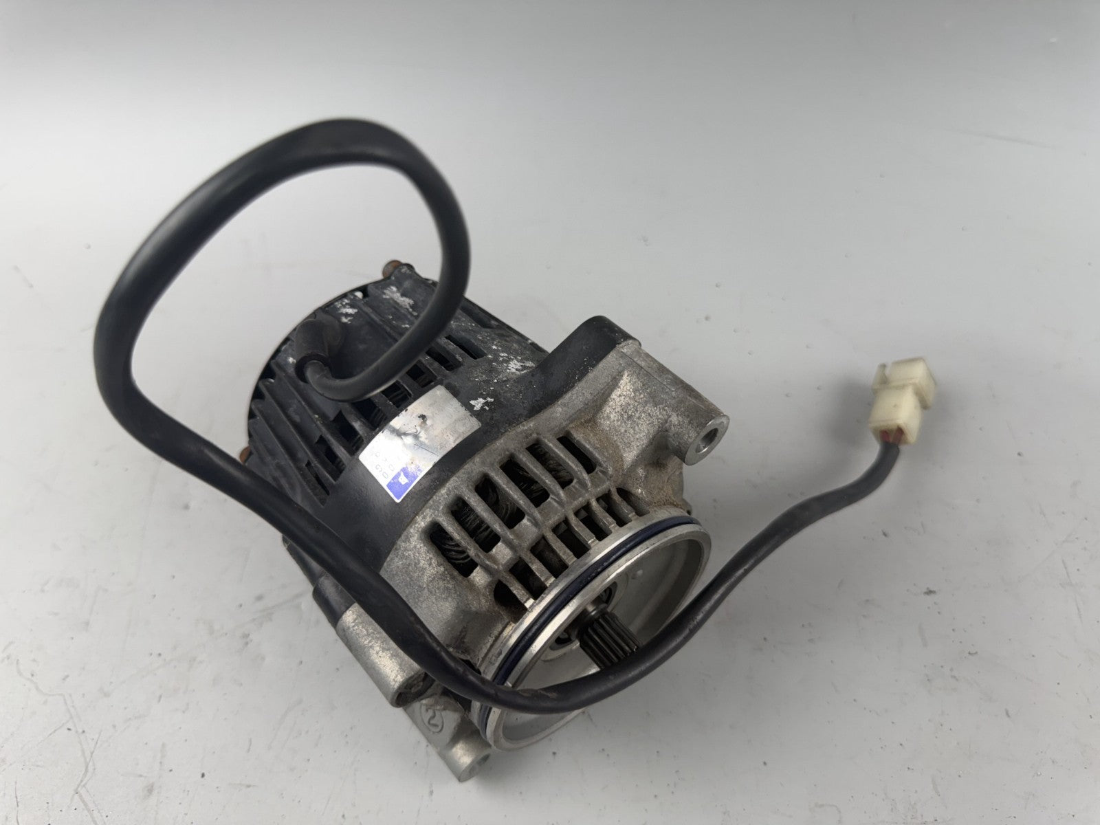 Yamaha XJR1300 RP02 Lima Lichtmaschine Lightmachine Generator