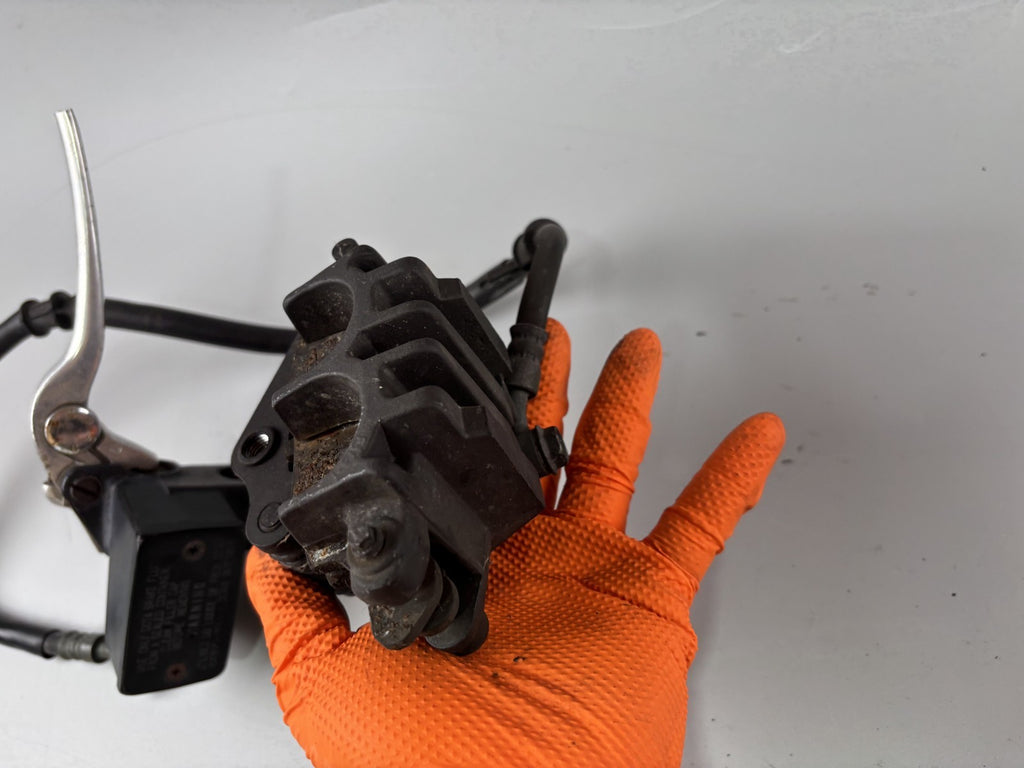 Suzuki GS 500 EU GM51B Bremsanlage Bremse Brake Sattel Pumpe front vorne