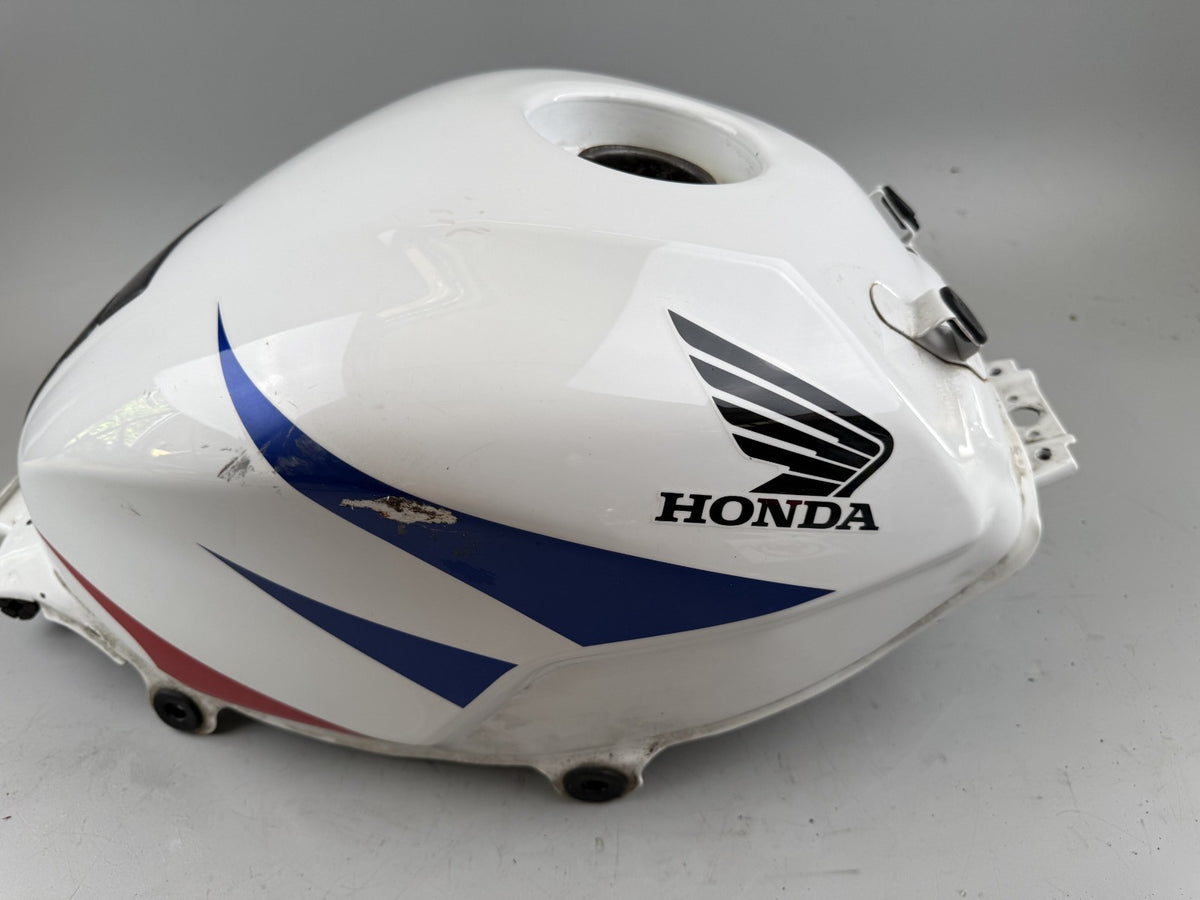 Honda CBR125 JC50 Tank Benzintank Kraftstofftank Gas Gasoline