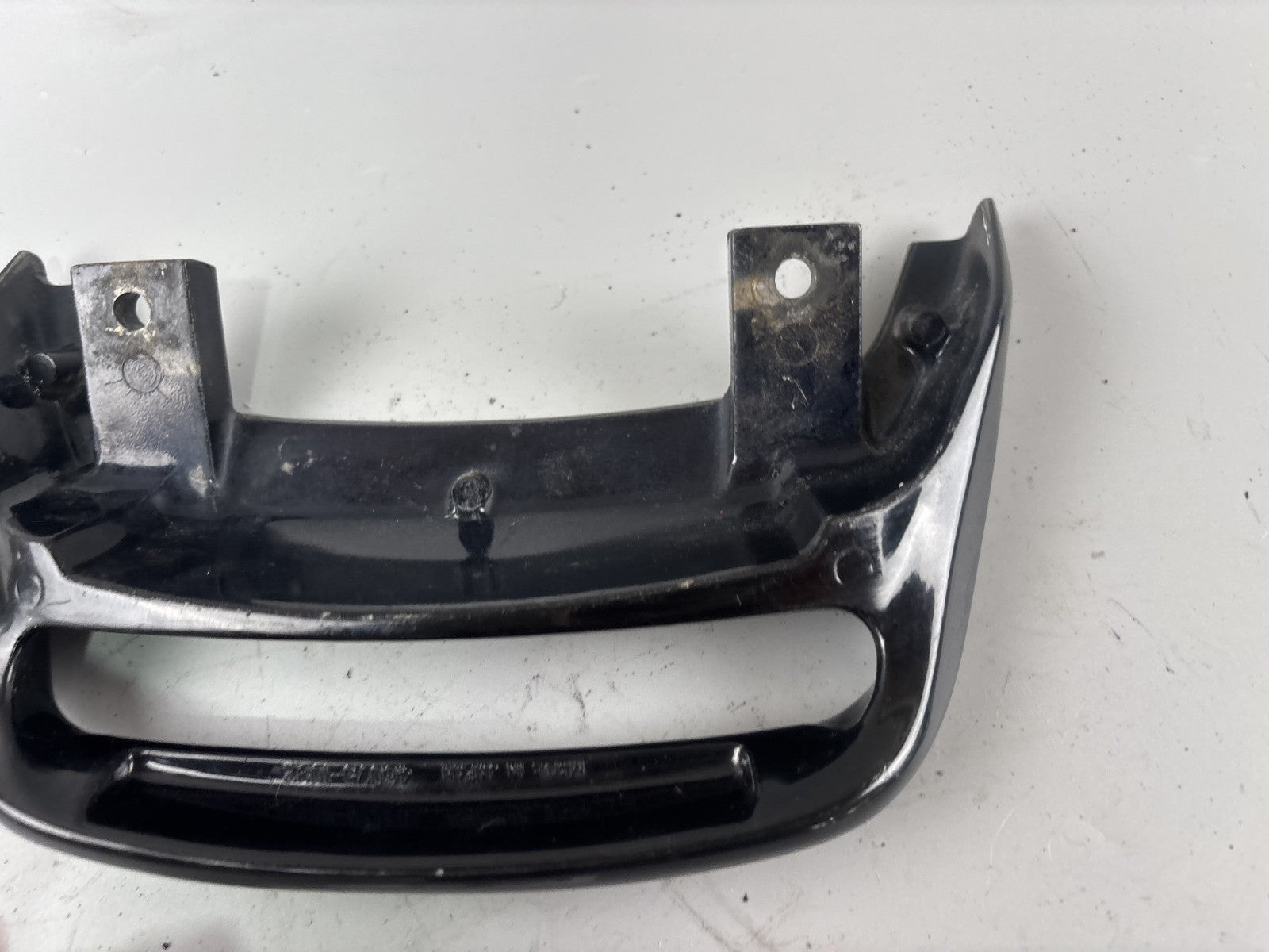 Kawasaki ZZR600D ZX600D Soziusgriff Beifahrergriff Holder Halter Spoiler