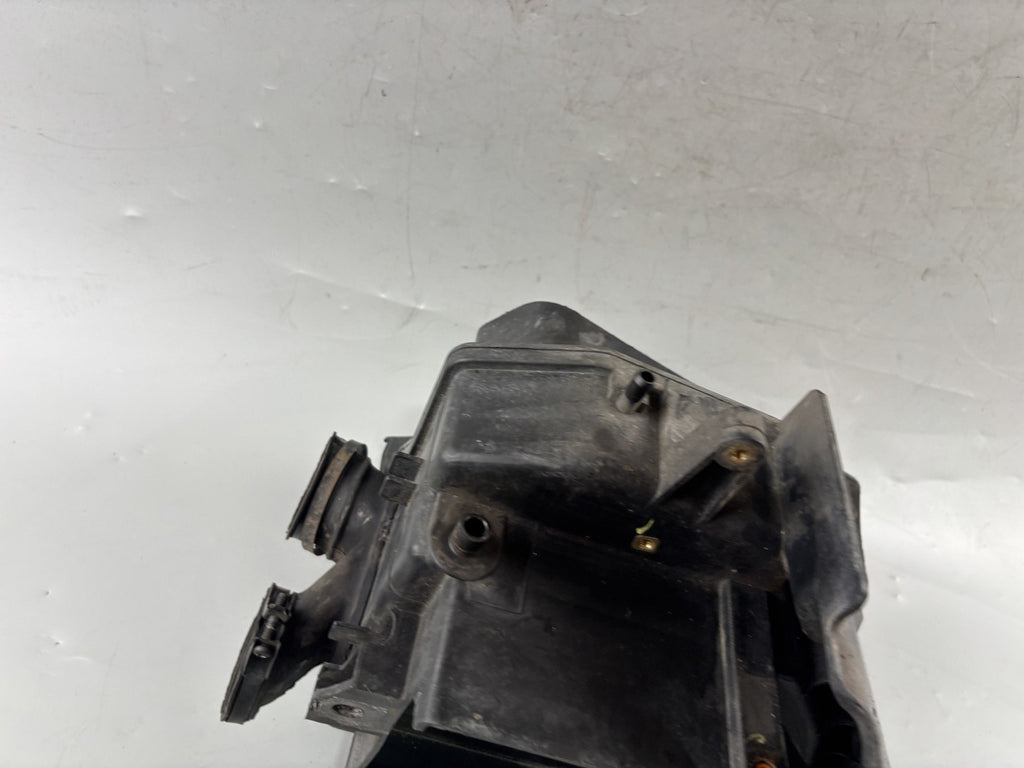Honda CB 450 S PC 17 Luftfilterkasten Airbox Ansaugung Motor Engine