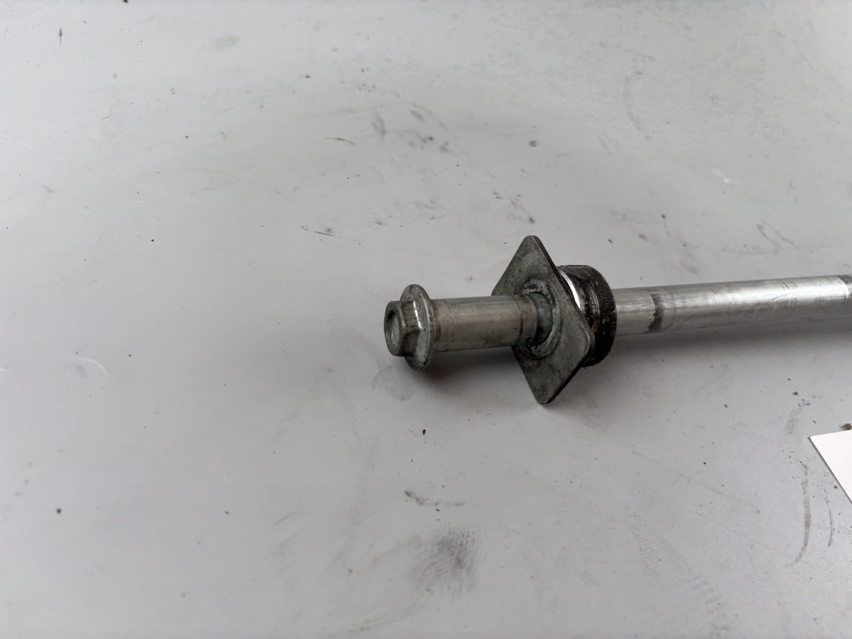 Suzuki SV650 N AV Achse Hinterradachse Holder