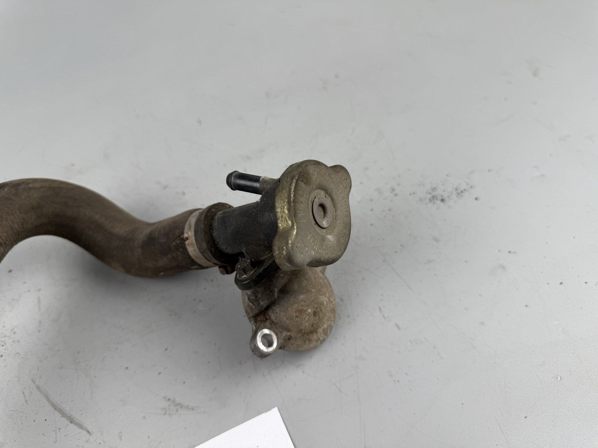Honda CBR 600 F PC19 Thermostat Einfüllstutzen Kühler Cooler
