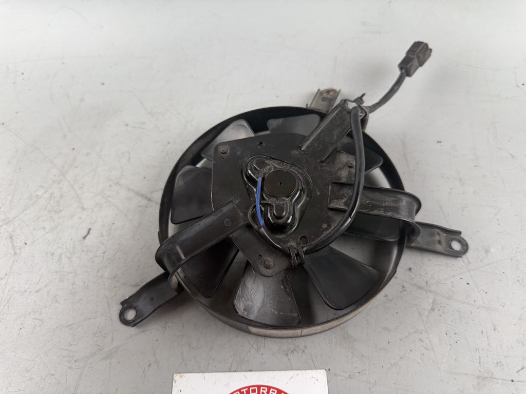Suzuki GSX-R 600 SRAD AD 97-00 Ventilator Lüfter Lüftung Cooler Kühler