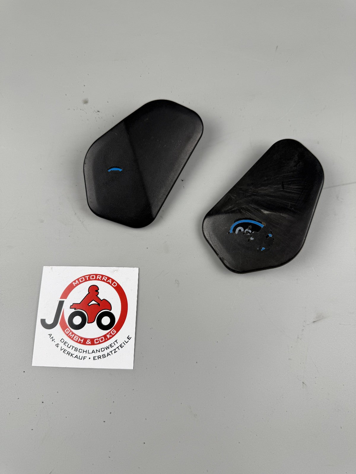 Suzuki GSF600 GN77B Seitendeckel rahmenabdeckung Cover Verkleidung
