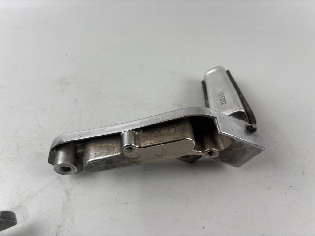 Yamaha XV1100Virago 3LP Fußraste Foot Hangers Step links rechts Sozius Beifahrer