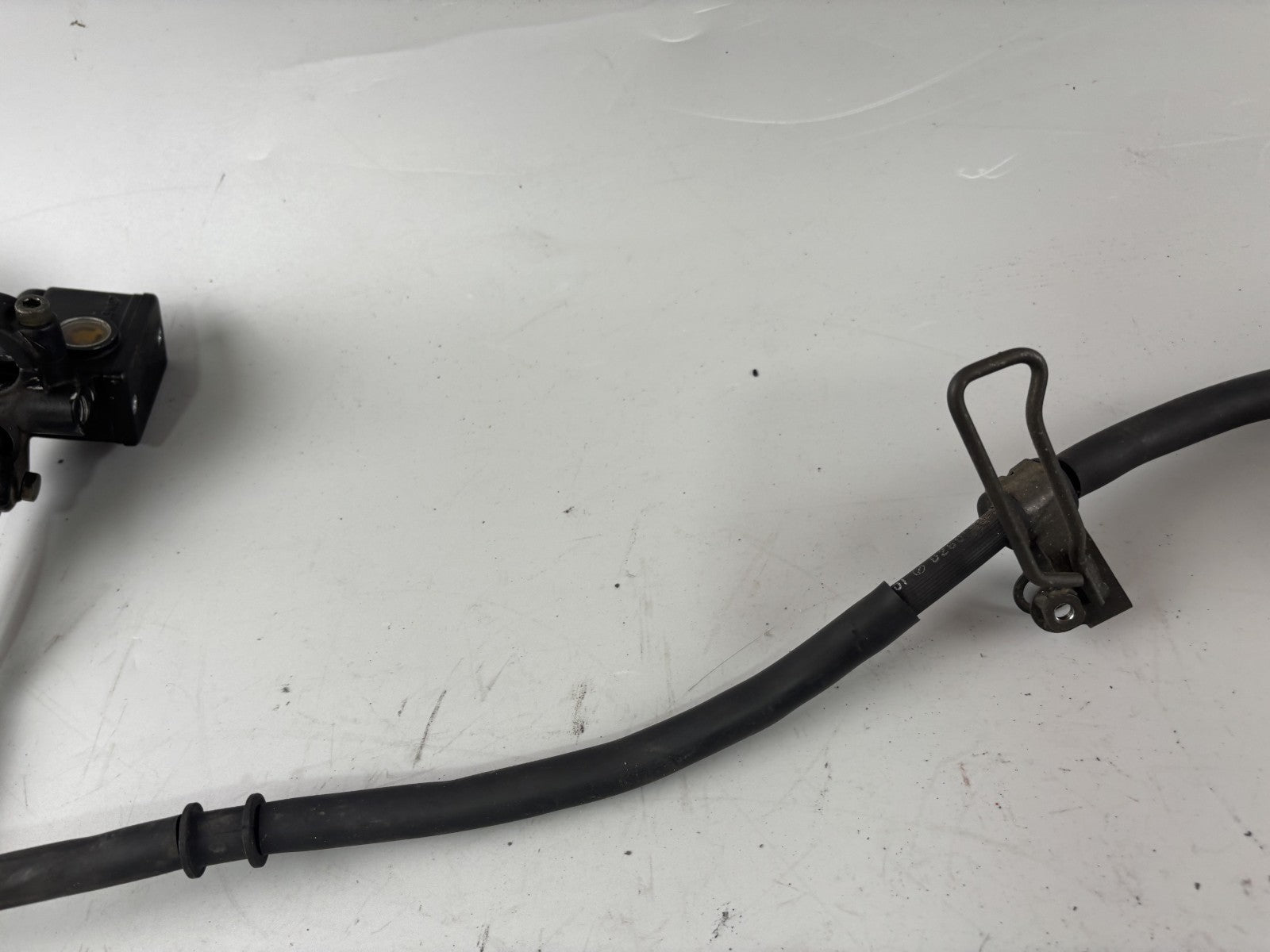Yamaha Majesty 250 Bremse Bremsanlage Sattel Pumpe Leitung vorne front