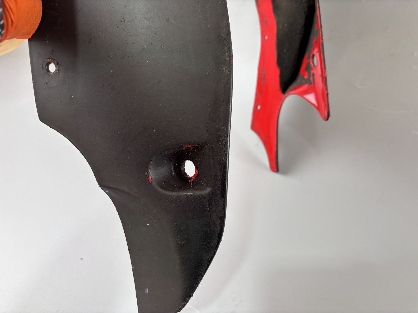 Triumph Daytona 955 T 595 Bugspoiler Verkleidung Cover Abdeckung unten Spoiler