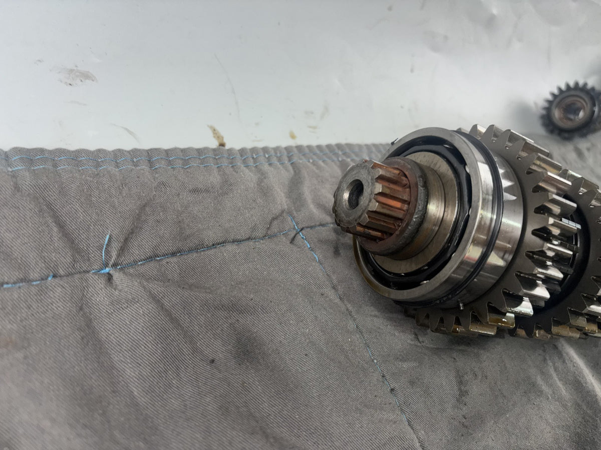 Honda CBR 1000F SC24 Getriebe Gearbox Antrieb Motor Engine