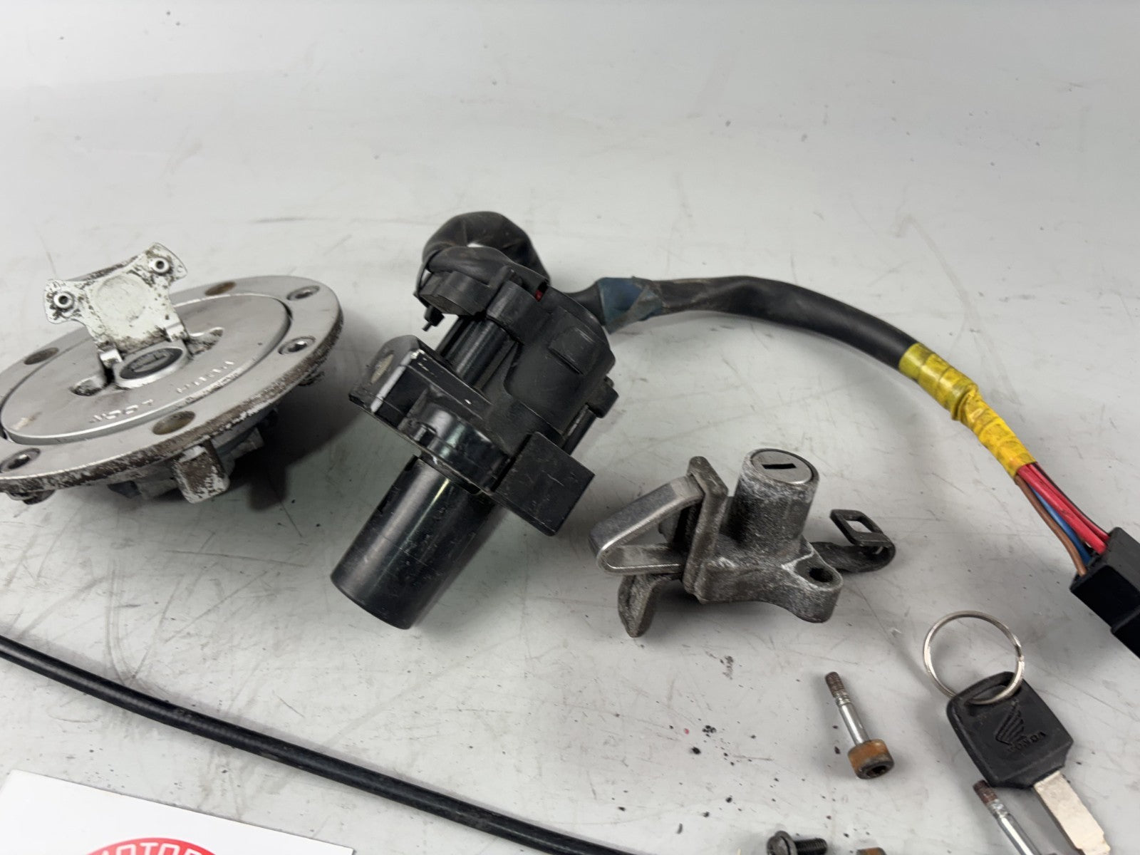 Honda VFR750 F Rc36/2 Schlosssatz Key Lock Tankschloss Sitzbankschloss Set