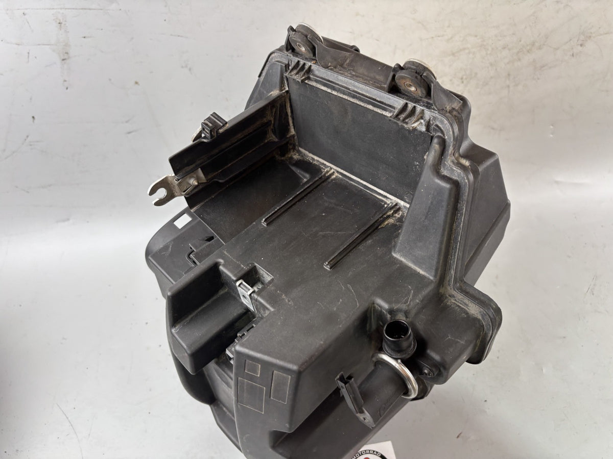 BMW F800 S Luftfilterkasten Airbox Ansaugung Luftzufuhr