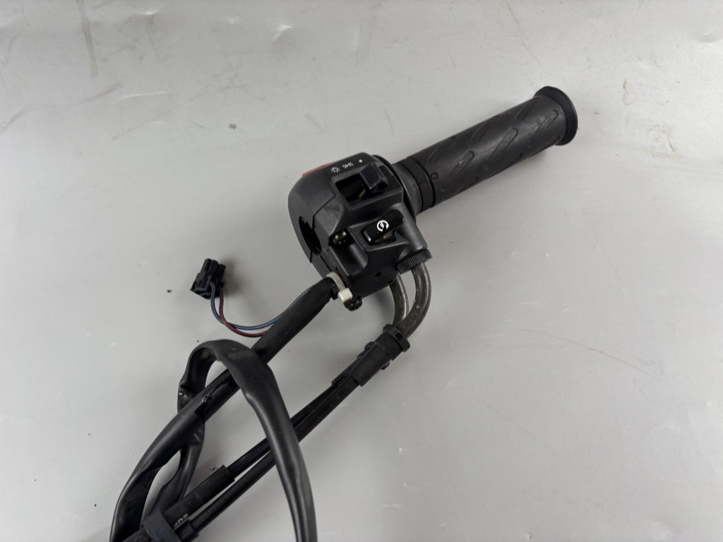 Suzuki SV650 N AV Lenkerschalter Handlebar Switch Lenkerarmatur rechts right