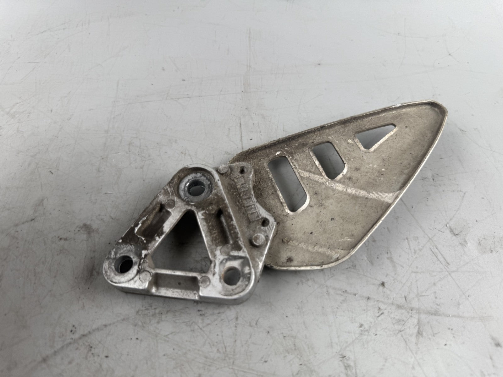 Suzuki GSX-R 600 SRAD AD 97-00 Fußrastenschutz Platte Versenschutz Protect