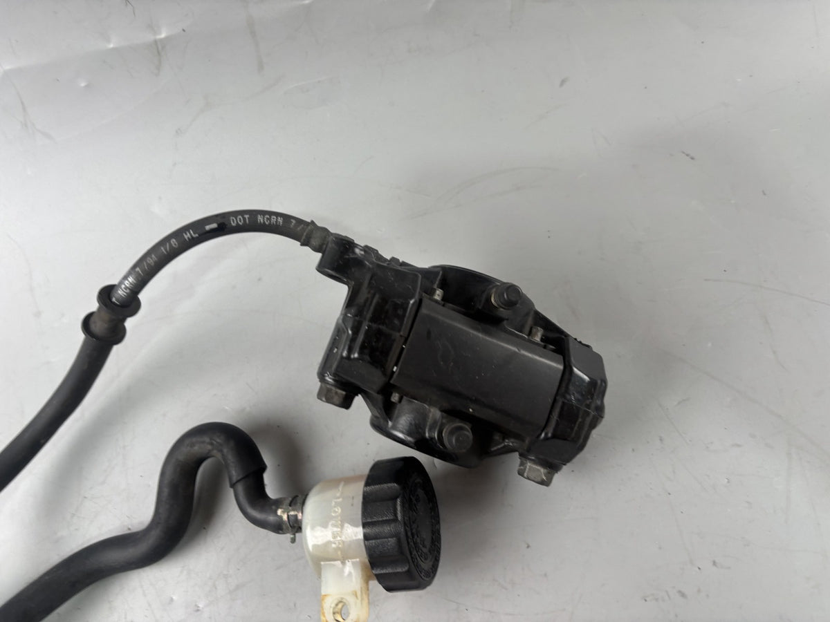 Yamaha XJ 900 Diversion 4KM Bremsanlage Bremse Brake Sattel Pumpe hinten backWir