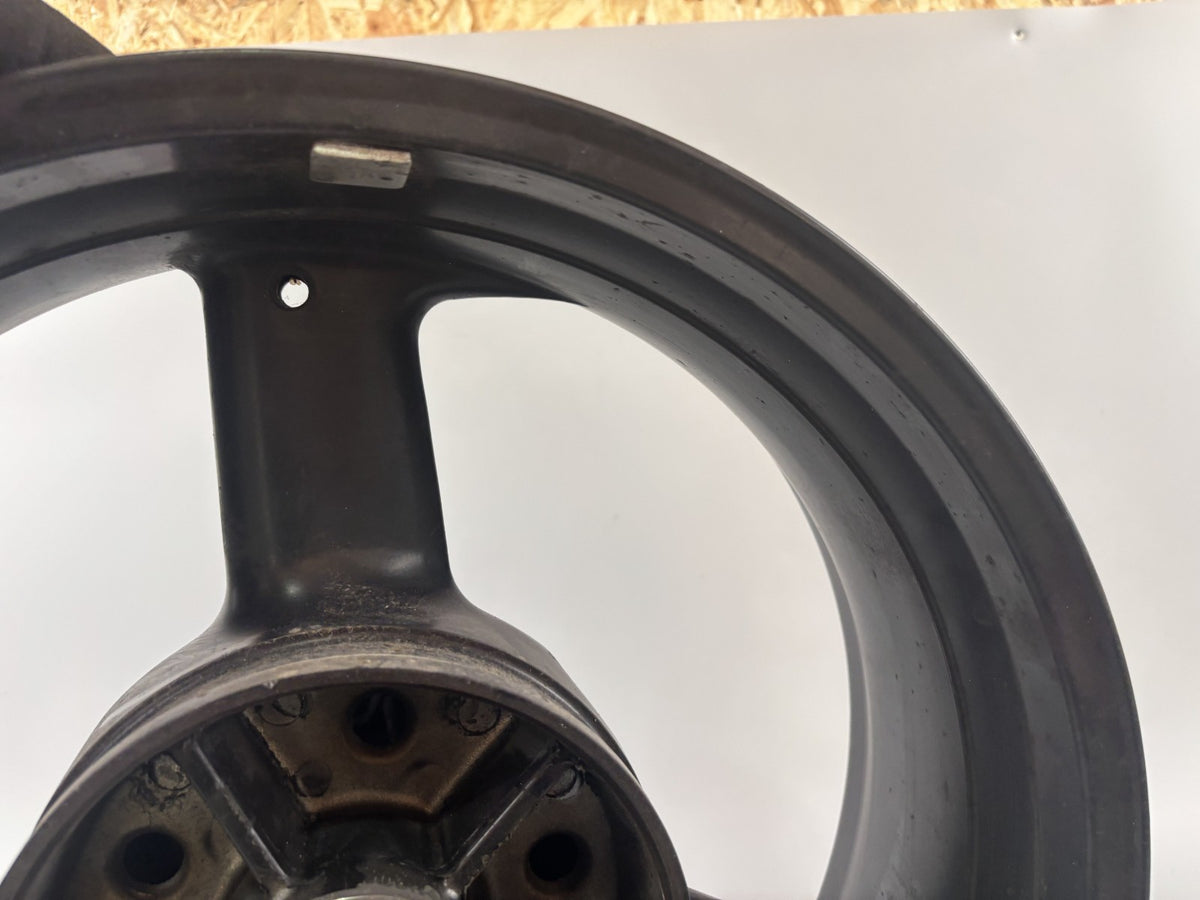 Triumph Daytona 955i T595 N Hinterradfelge Felge Rim Rad hinten back Reifen