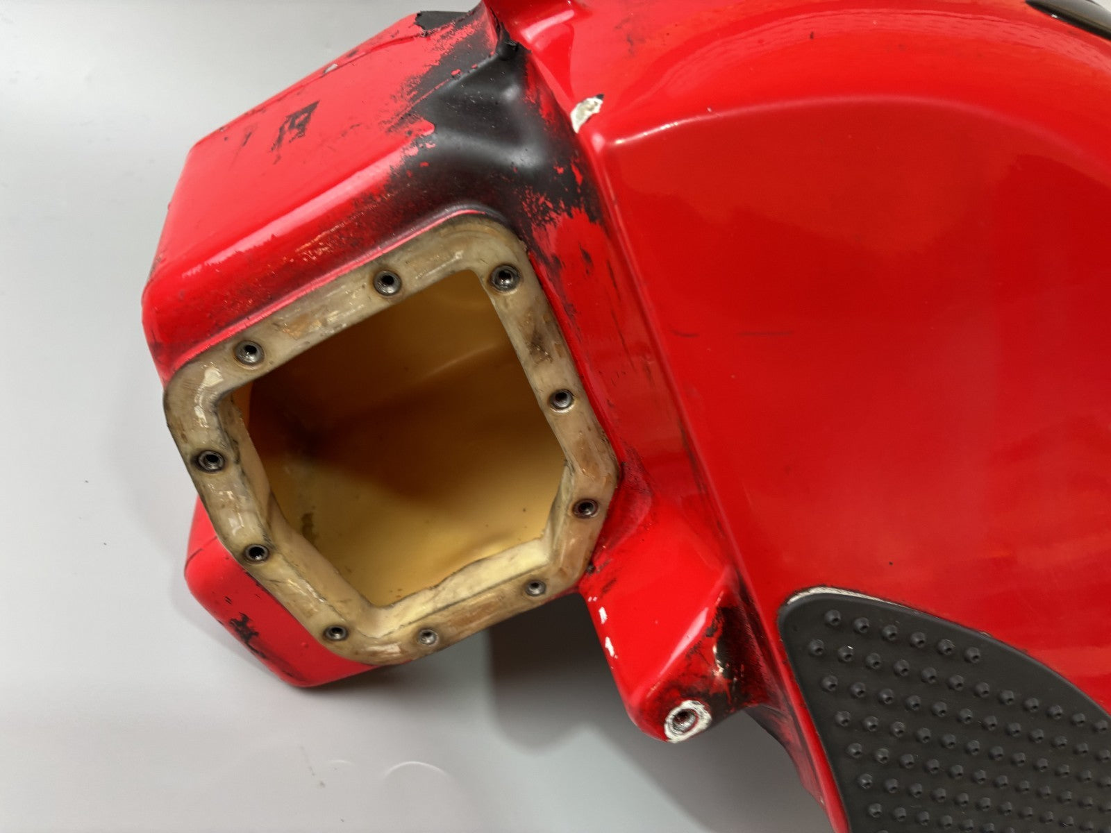 Triumph Daytona 955 T 595 Tank Benzintank Fuel Gas Gasoline Kraftstofftank
