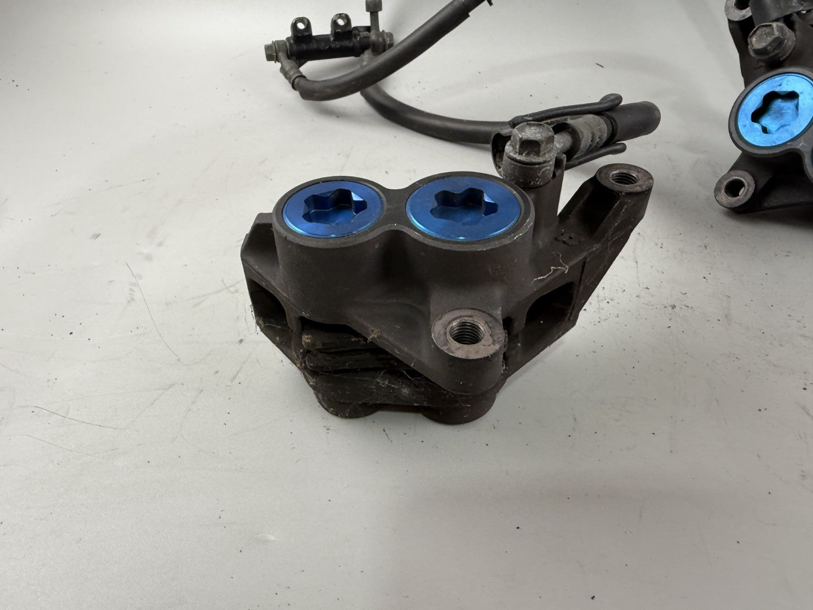 Yamaha XJR1300 RP02 Bremsanlage Brake Bremse front vorne Pumpe Sattel