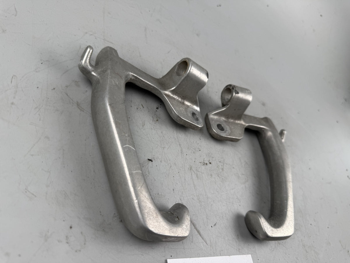 Honda VFR750 F RC36/1 Soziusgriff Soziusgriffe Beifahrer Spoiler Holder