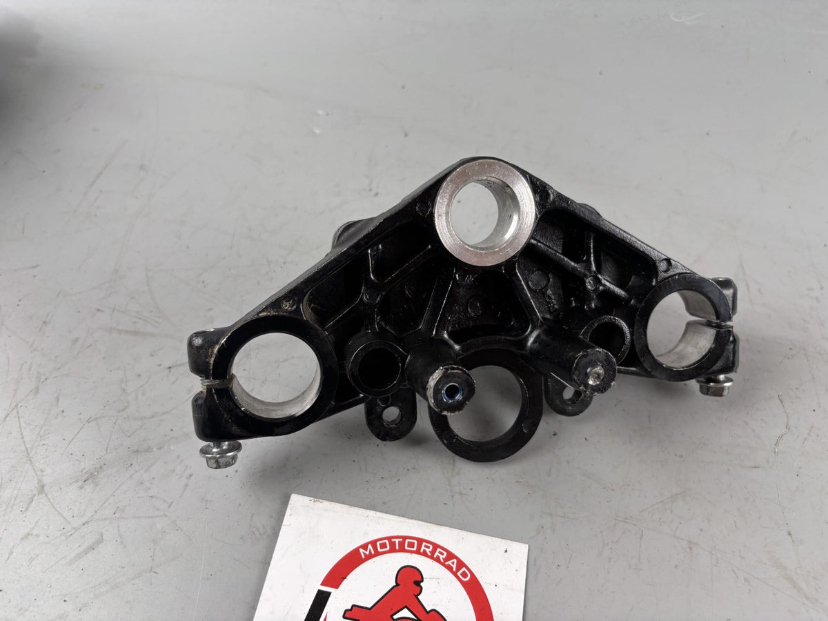 Yamaha YBR 125 RE05 obere Gabelbrücke Bridge Verbindung Holder Halter Lenker