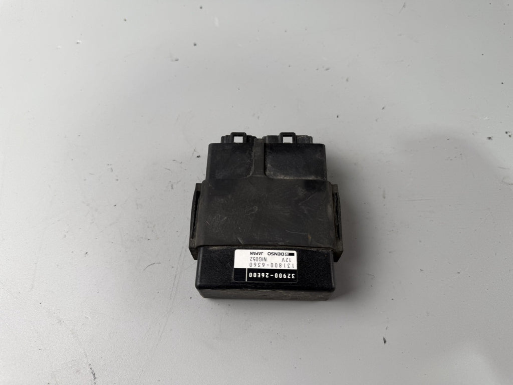 Suzuki GSF600 GN77B Bandit CDI Steuergerät Zündbox Blackbox Steuereinheit