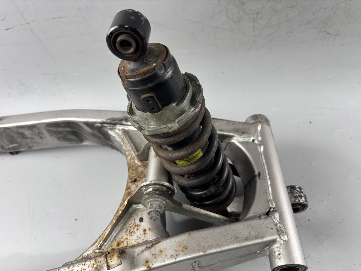 Suzuki GSF600 GN77B Schwinge Schwingarm Aufhängung Umlenkung Stoßdämpfer Feder