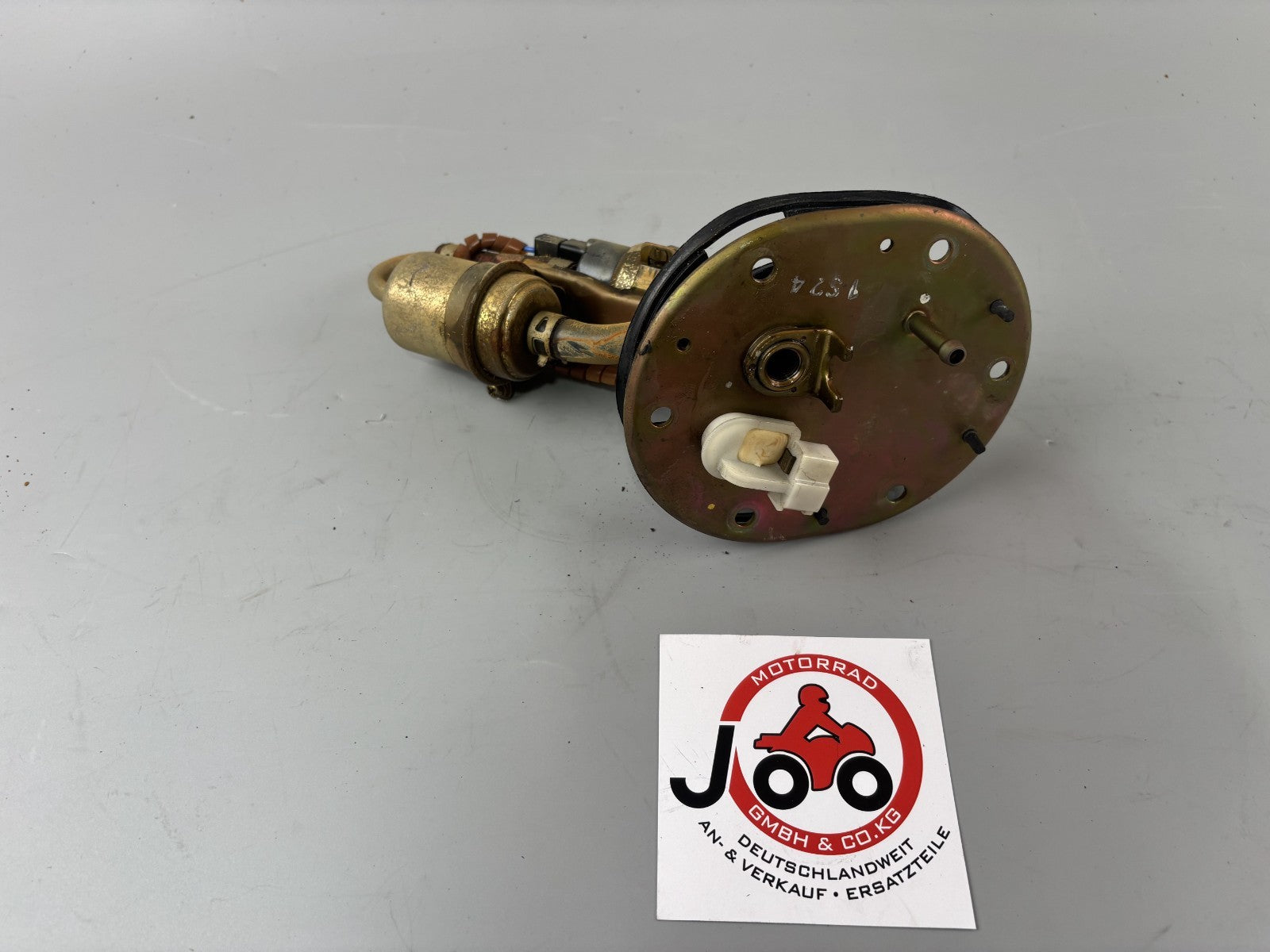 Honda VFR800 RC46/2 VTEC Benzinpumpe Fuel Pump Ventil Kraftstoffpumpe Treibstoff