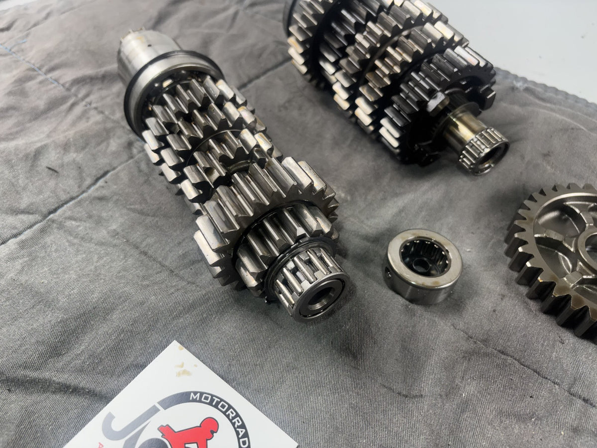 Honda CBR 1000F SC24 Getriebe Gearbox Antrieb Motor Engine