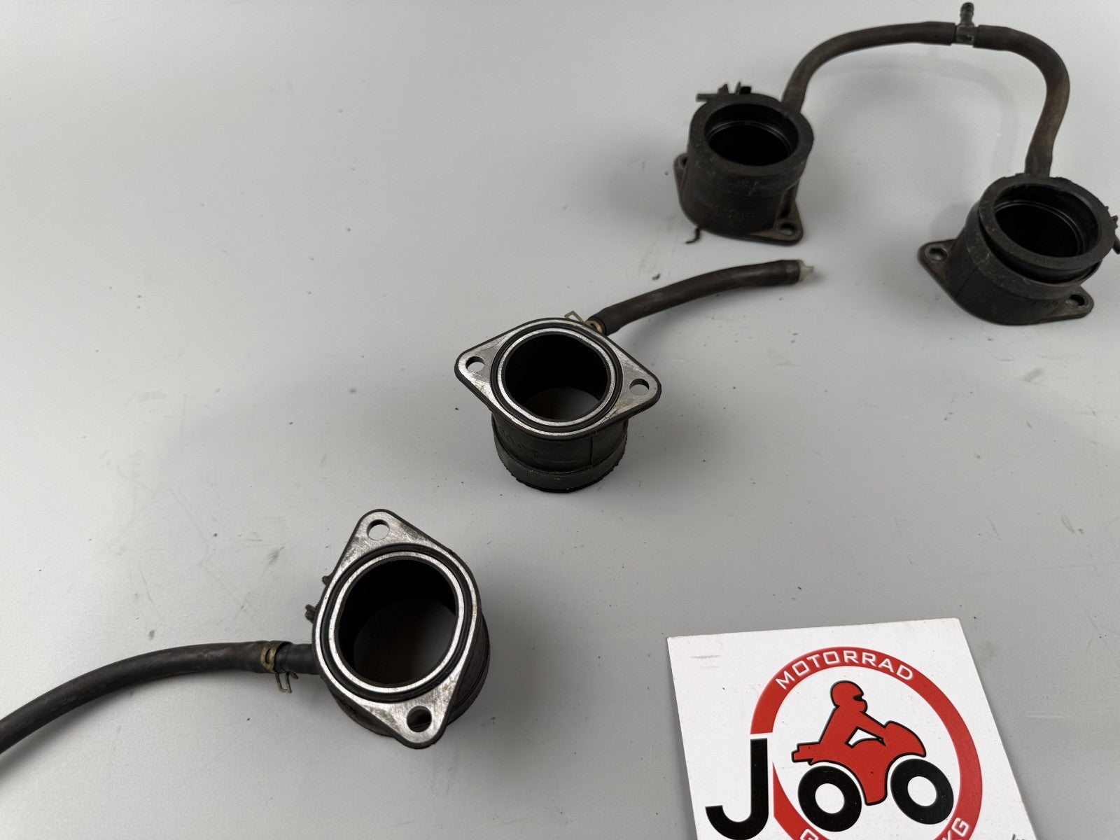 Kawasaki ZX-6R ZX600F Ansaugstutzen Gummis Rubbers Ansaugung Vergaser Motor