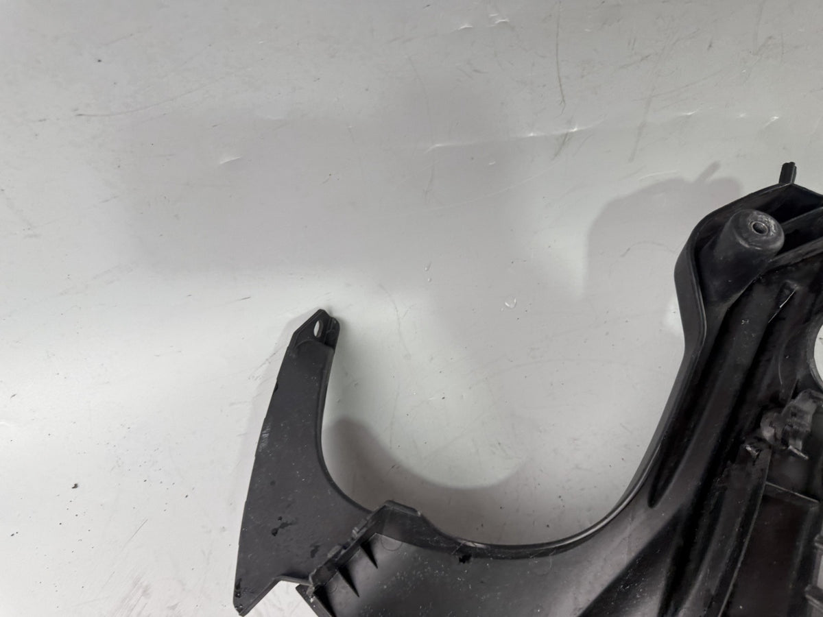BMW K 1200 S K40 Geweih Rahmenhalter rechts Verkleidungshalter Maske Cover