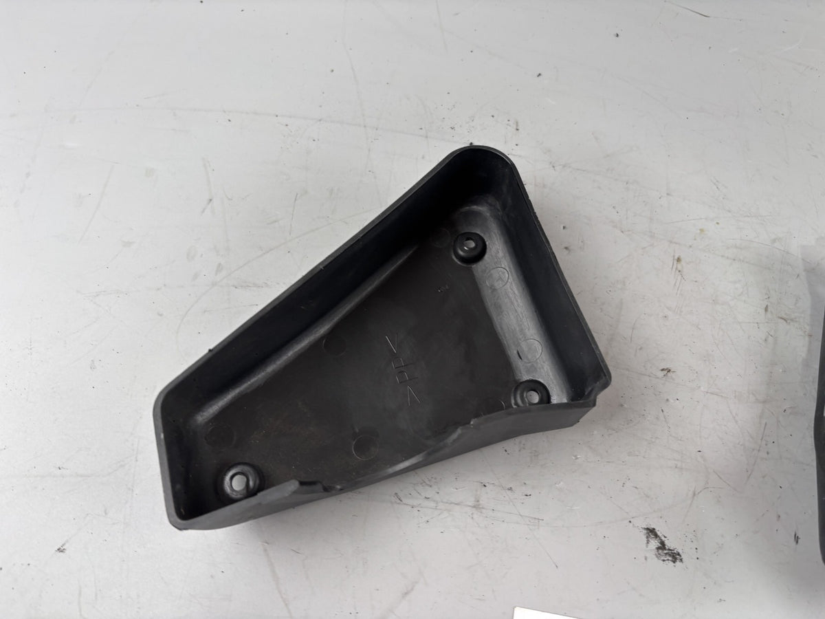 Yamaha FZS600 Fazer RJ02 Abdeckung Deckel Cover Verkleidung