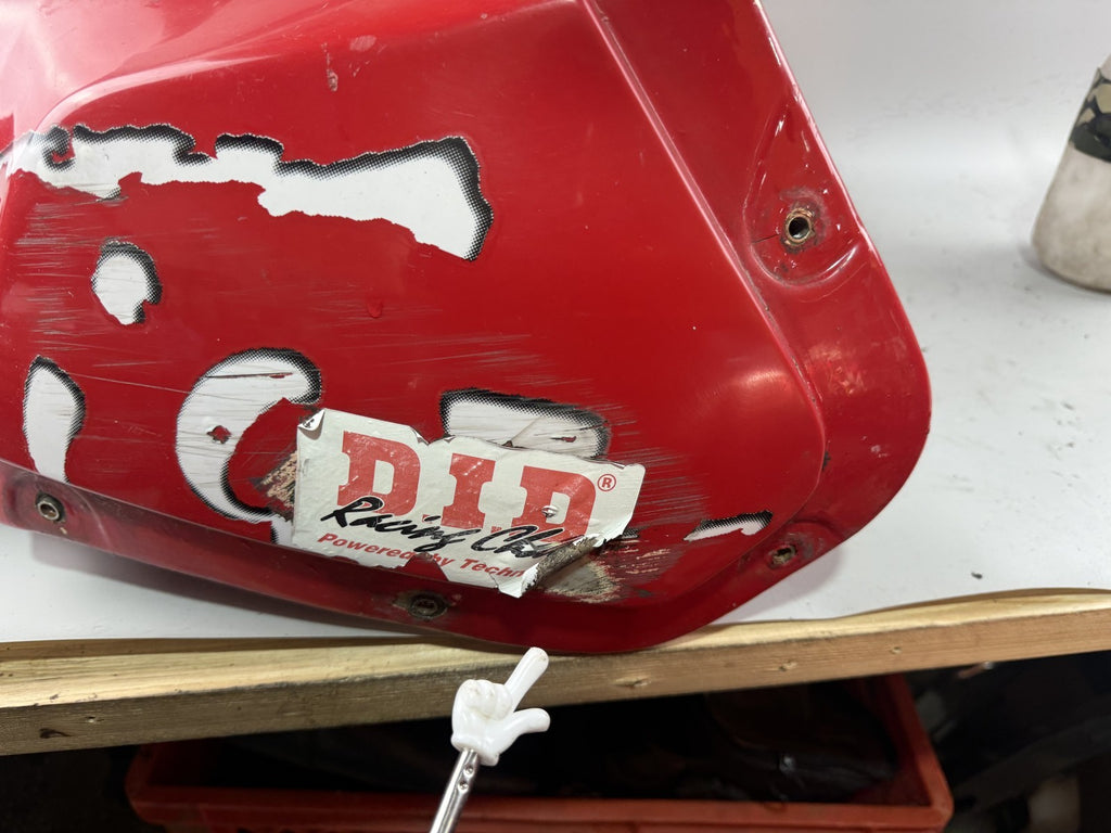 Triumph Tiger 900 T400 Benzintank Tank Kraftstoff Treibstoff Fuel Gas Gasoline