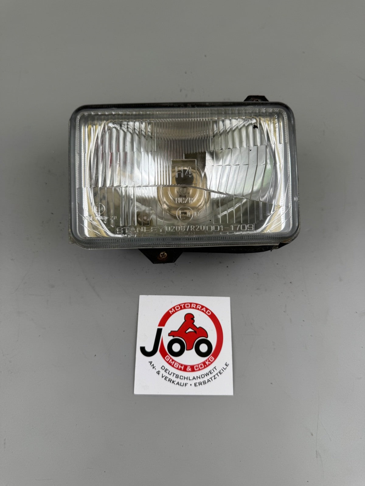 Suzuki DR 125 SF44A Scheinwerfer Lampe Licht Front Frontscheinwerfer