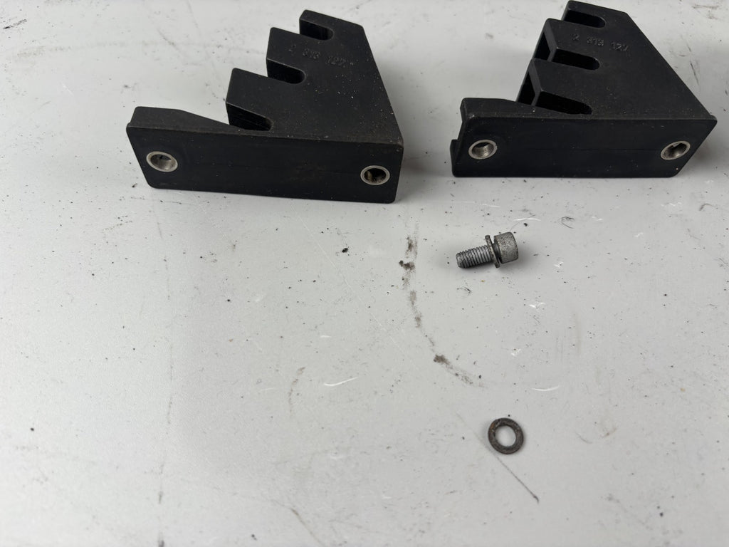 BMW R 1100 RS Sitzhöhenversteller Halter Aufnahme Gummi Halter