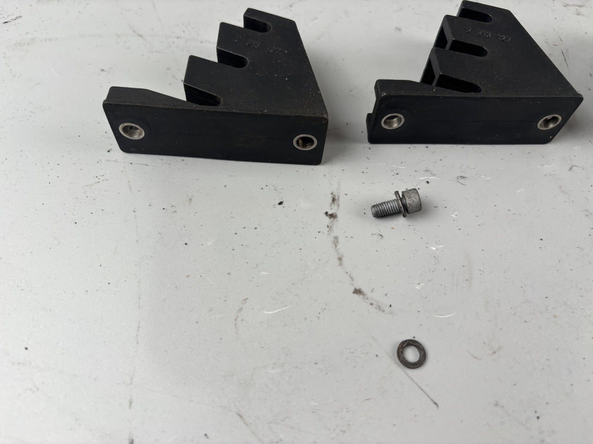 BMW R 1100 RS Sitzhöhenversteller Halter Aufnahme Gummi Halter