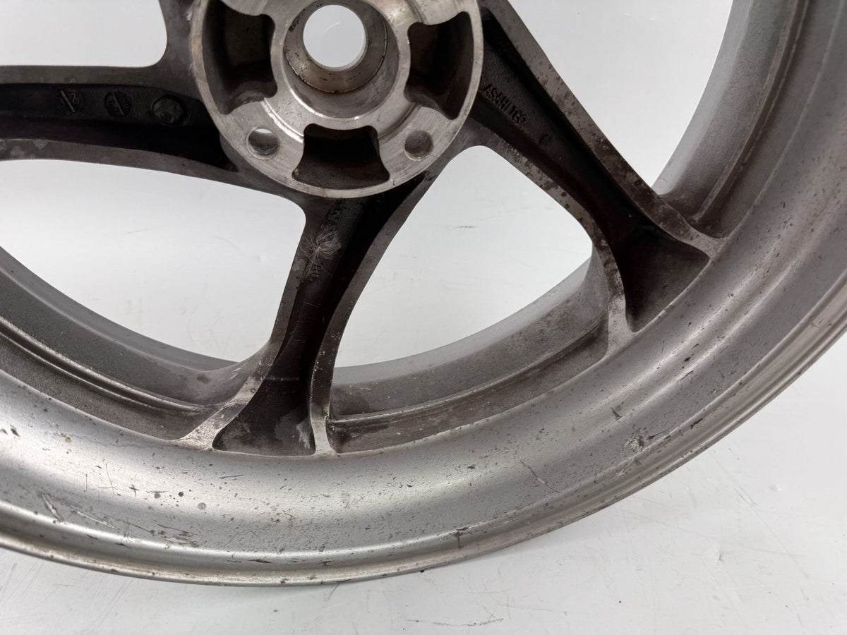 Honda VFR800 RC46 FI Hinterradfelge Felge Rim Rad Speichen back hinten