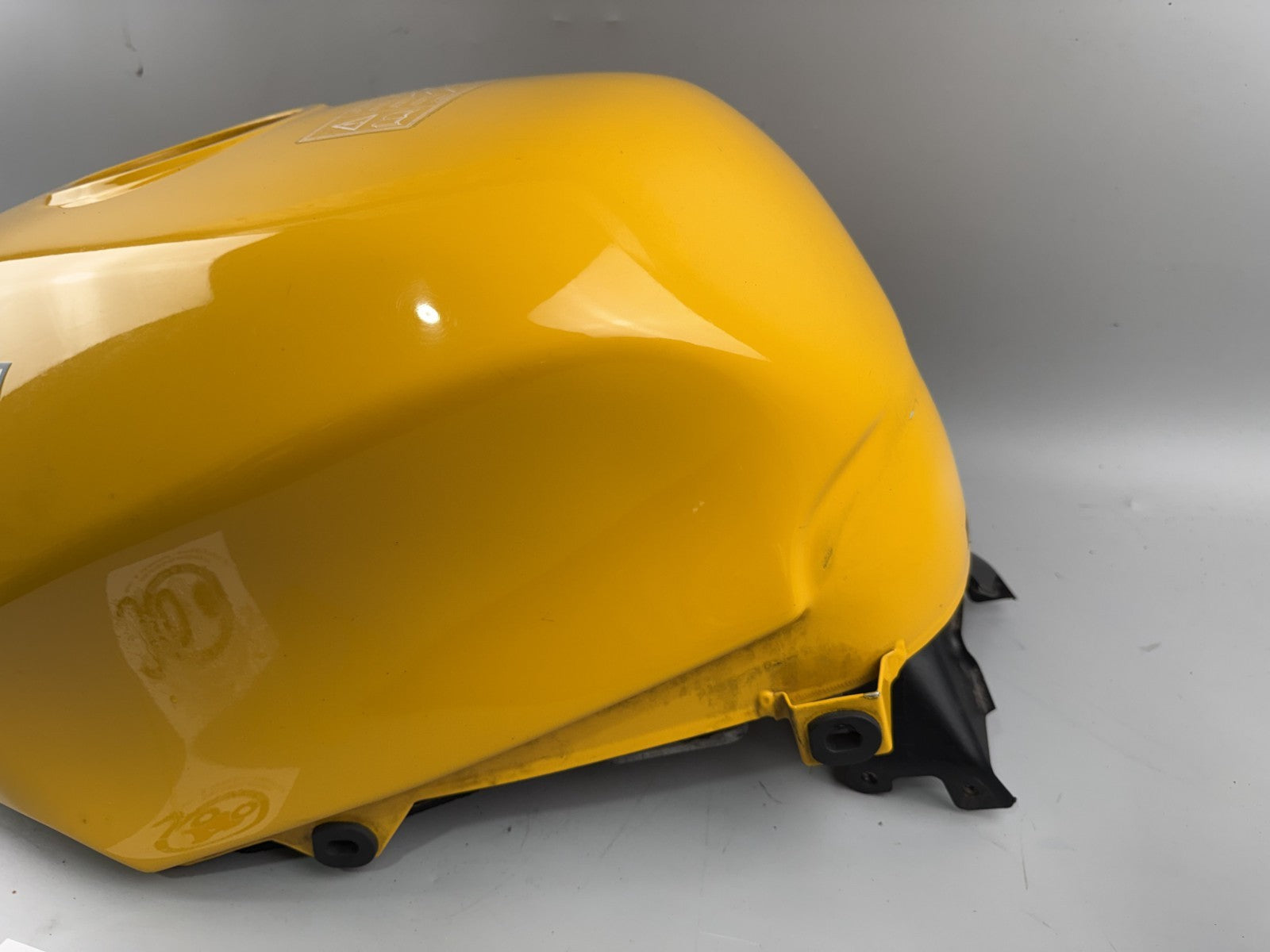 Triumph Daytona 1200 T300D Tank Benzintank kraftstofftank Treibstofftank Fuel Ga