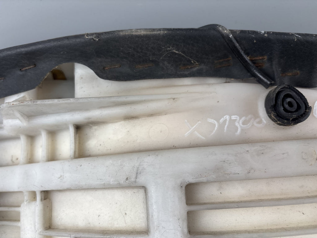 Yamaha XJR1300 RP02 Sitzbank Seat Sitz Kissen Polster