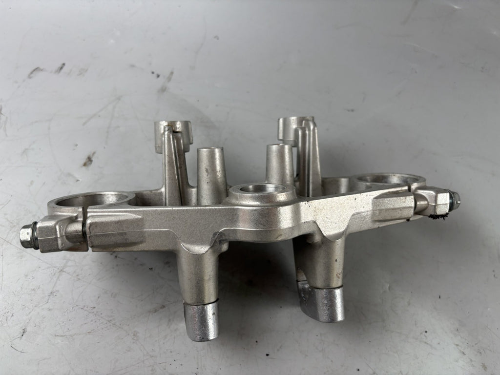 Suzuki GSX 750 AE Inazuma Gabelbrücke Bridge Halterung Holder Lenker Handlebar