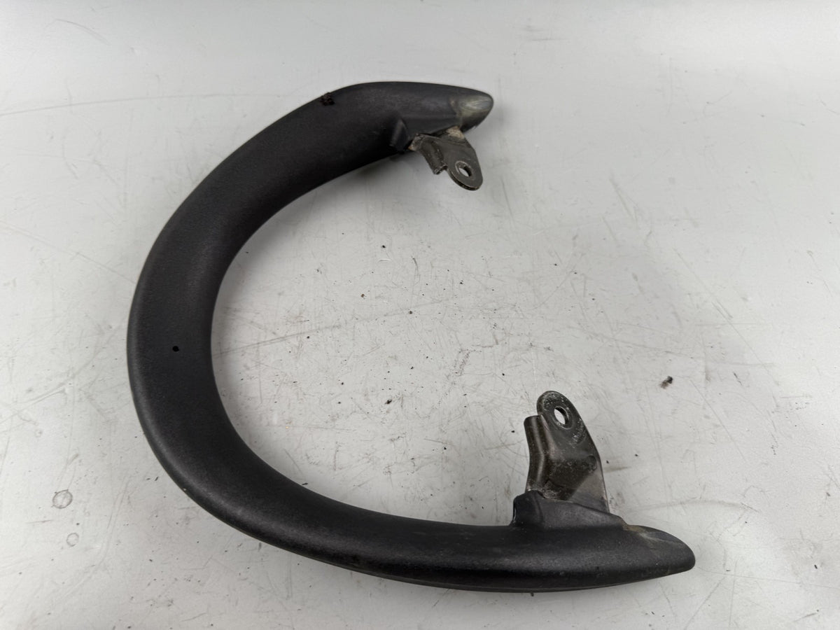 Suzuki SV650 S AV Beifahrergriff Halterung Spoiler Soziusgriff back