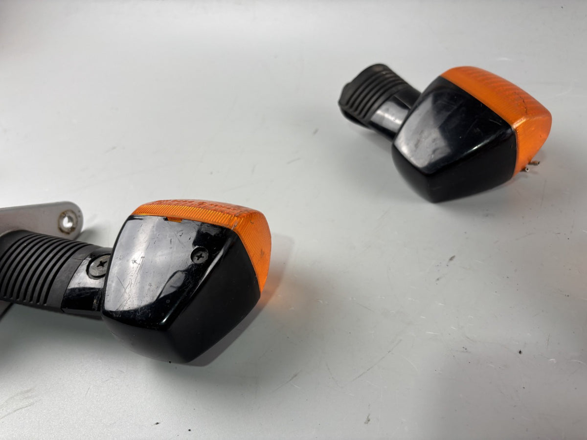 Honda CB450S PC17 Blinkerset Blinkerpaar Turn Signal Lighters