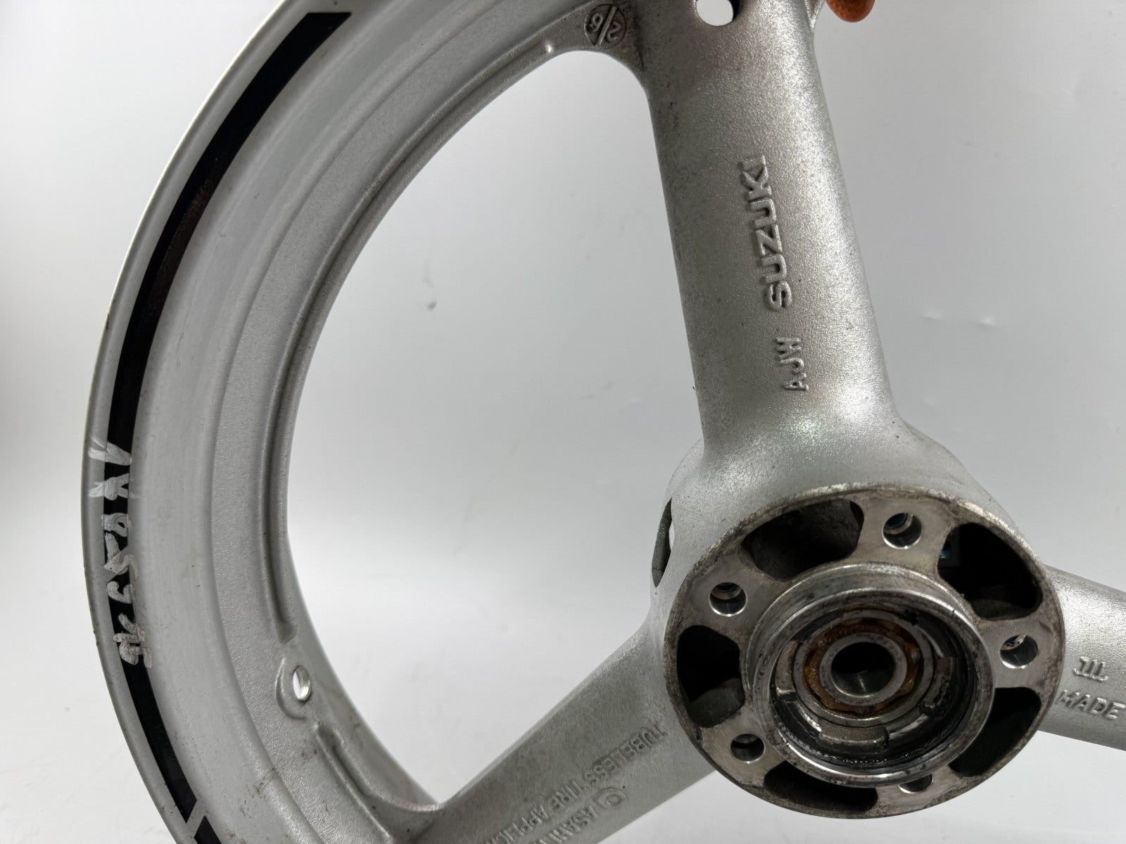 Suzuki SV650 S AV Vorderradfelge Rim vorne front Rad