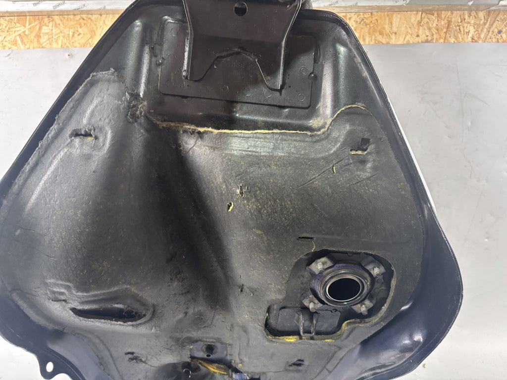 Honda CBR 1000F SC24 Tank Benzintank Kraftstofftank Fuel Gas Gasoline