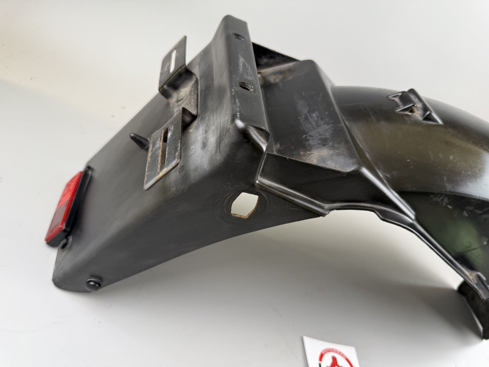 Suzuki GS500E GM51B Heckuntersicht untere Verkleidung Cover Spritzschutz Fender