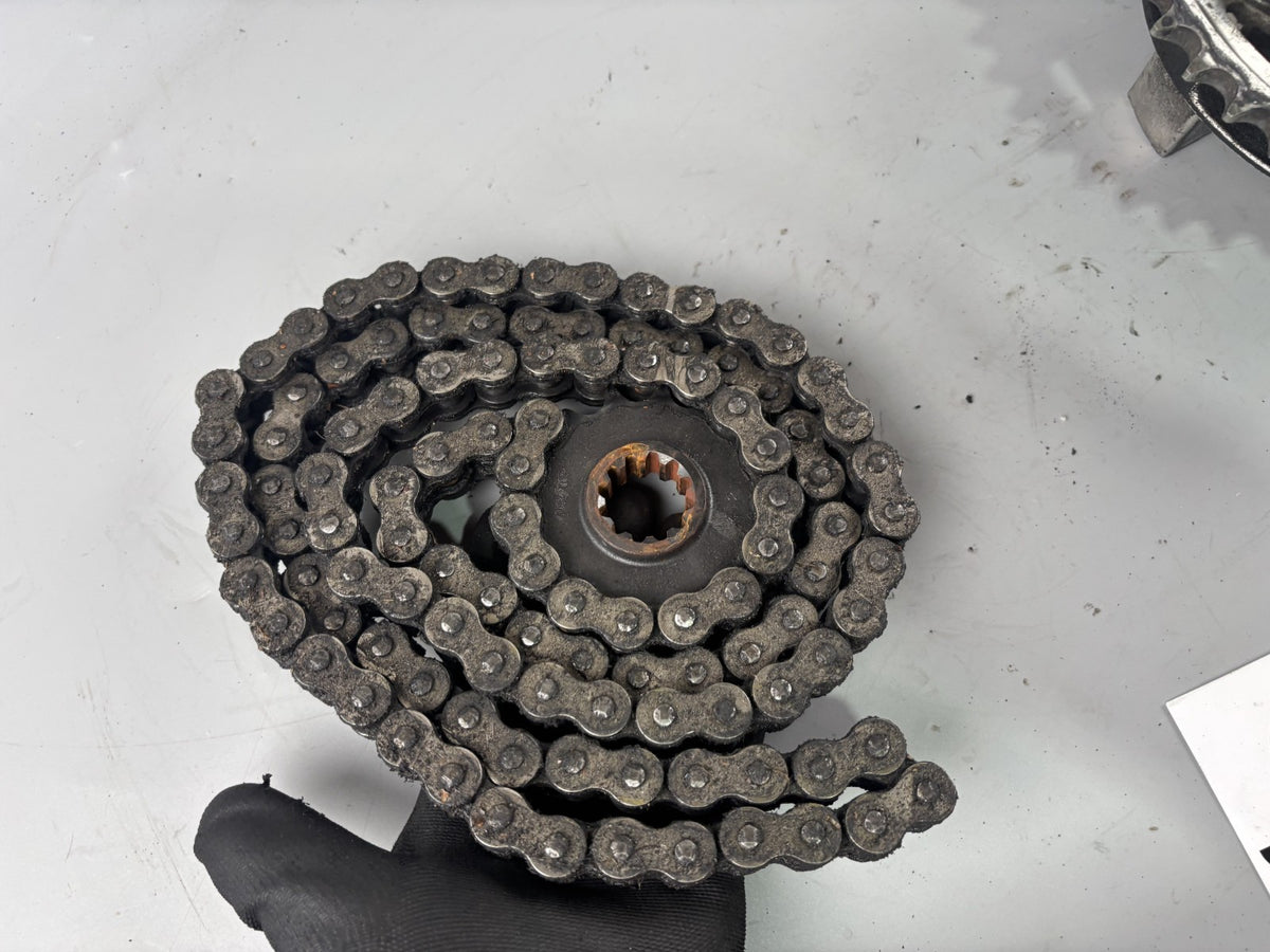 Honda CB 600 F Hornet PC34 Kettensatz Kettenkit Chain Kettenradträger