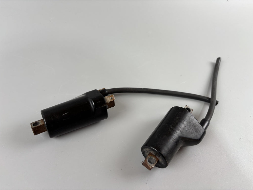 Suzuki GS 500 EU GM51B Zündspule Zündstecker Ignition